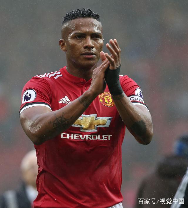 关于瓦伦西亚迎足总杯关键赛，集结日队长鼓劲，目标明确，轮换策略成焦点的信息